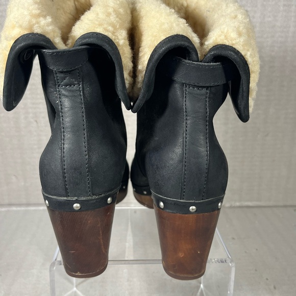 UGG S/N 3207 LYNNEA BLACK LEATHER SHEARLING SHERPA BOOTS WOMENS SIZE 7 - Picture 6 of 12